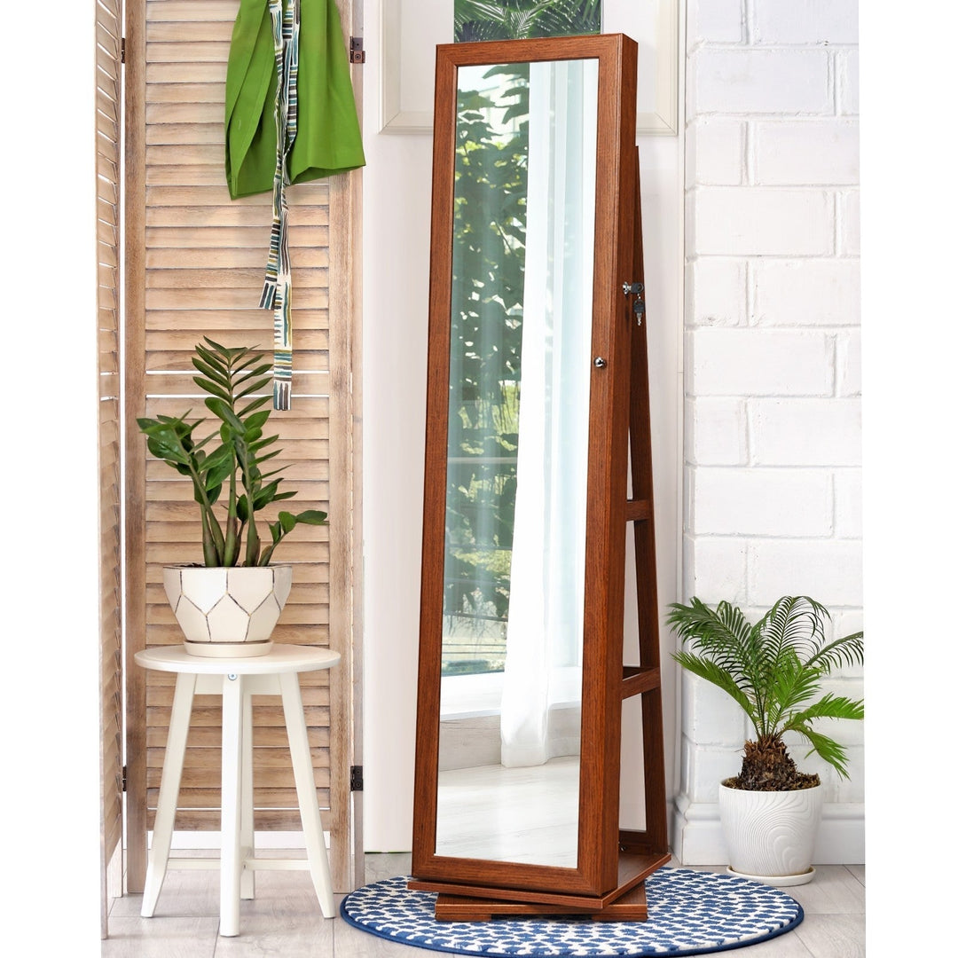 Some Ideas to Choose A Jewelry Armoire