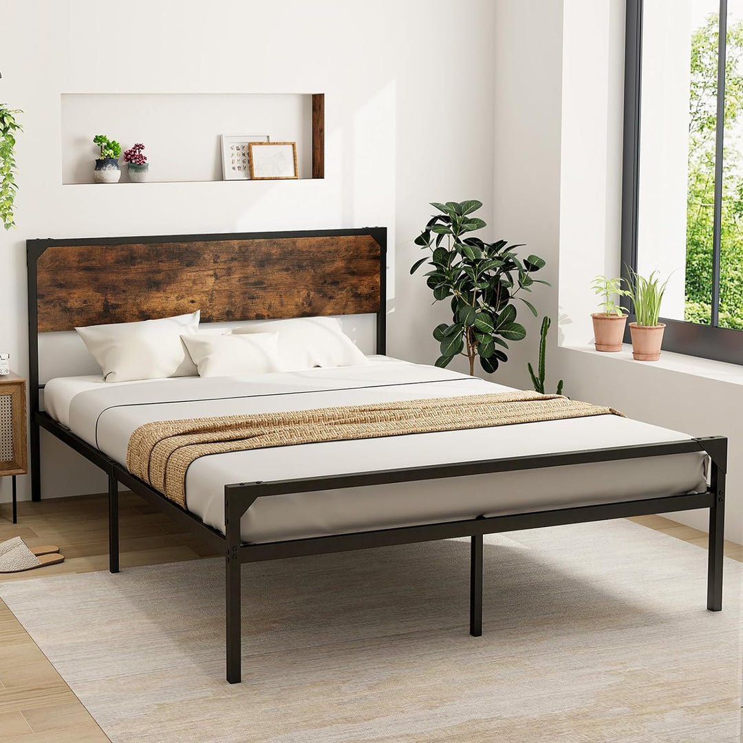 Giantex Full Size Bed Frame with Rustic Headboard &amp; Footboard, Strong Metal Slat Support Mattress Foundation