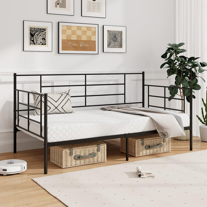 Giantex Metal Twin Daybed, Twin Size Platform Bed with High Headboard &amp; Extra Support Leg