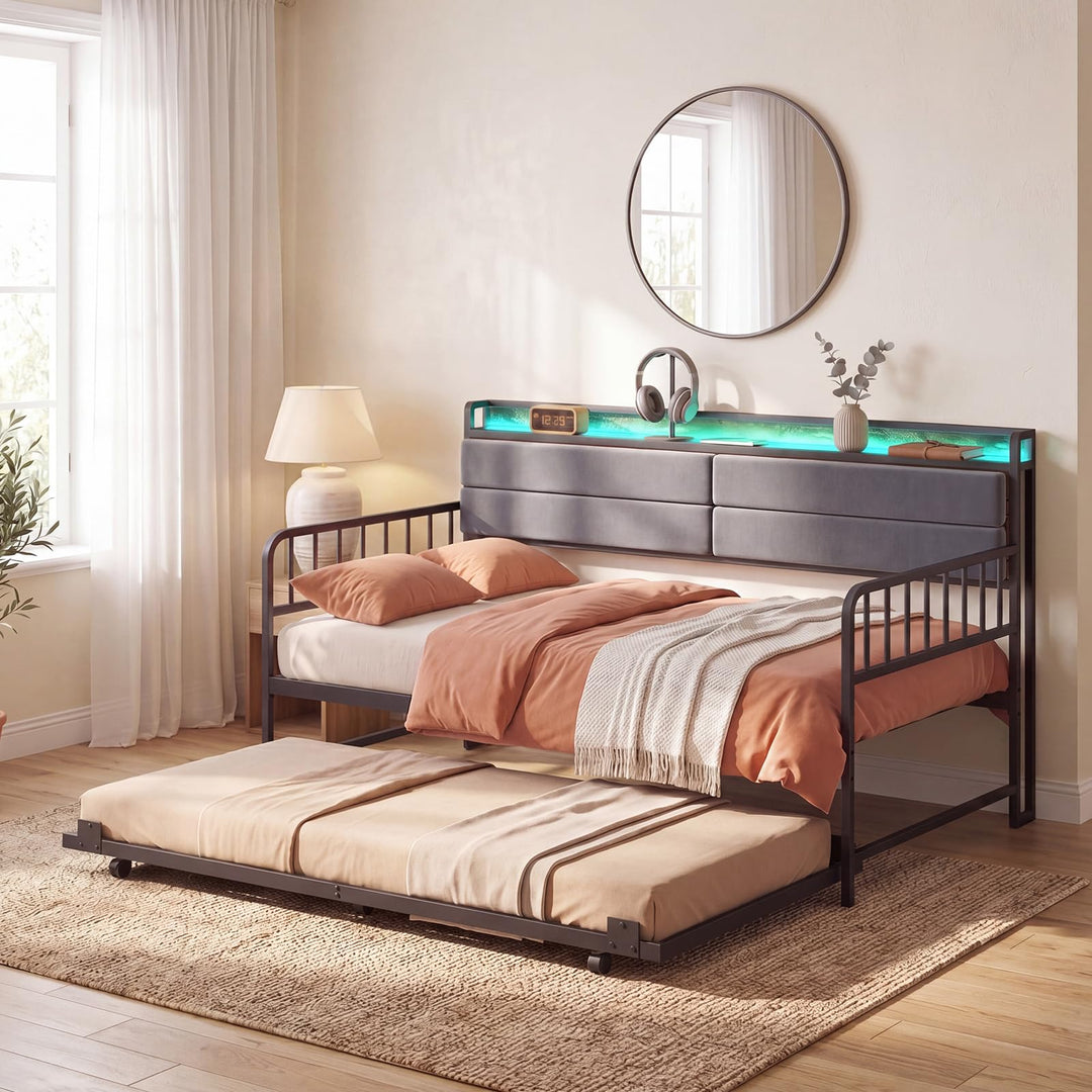 Giantex Daybed with Trundle Twin Bed Frame