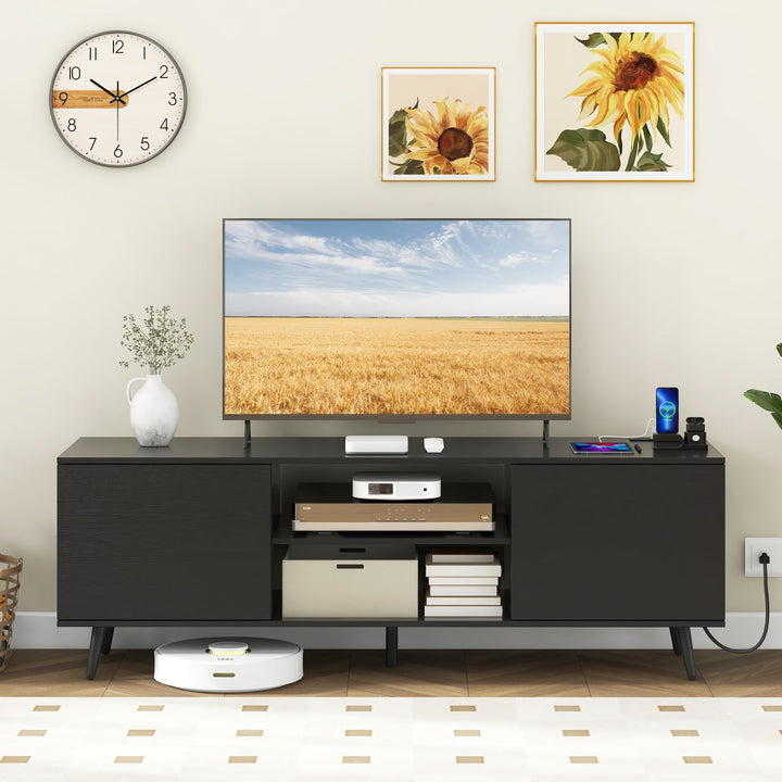 Giantex TV Stand with Power Outlet for TVs up to 60&