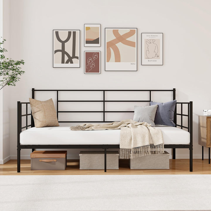 Giantex Metal Twin Daybed, Twin Size Platform Bed with High Headboard &amp; Extra Support Leg