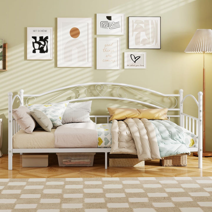 Giantex Modern Sofa Day Bed with Stylish Headboard &amp; 12 Metal Slats Support