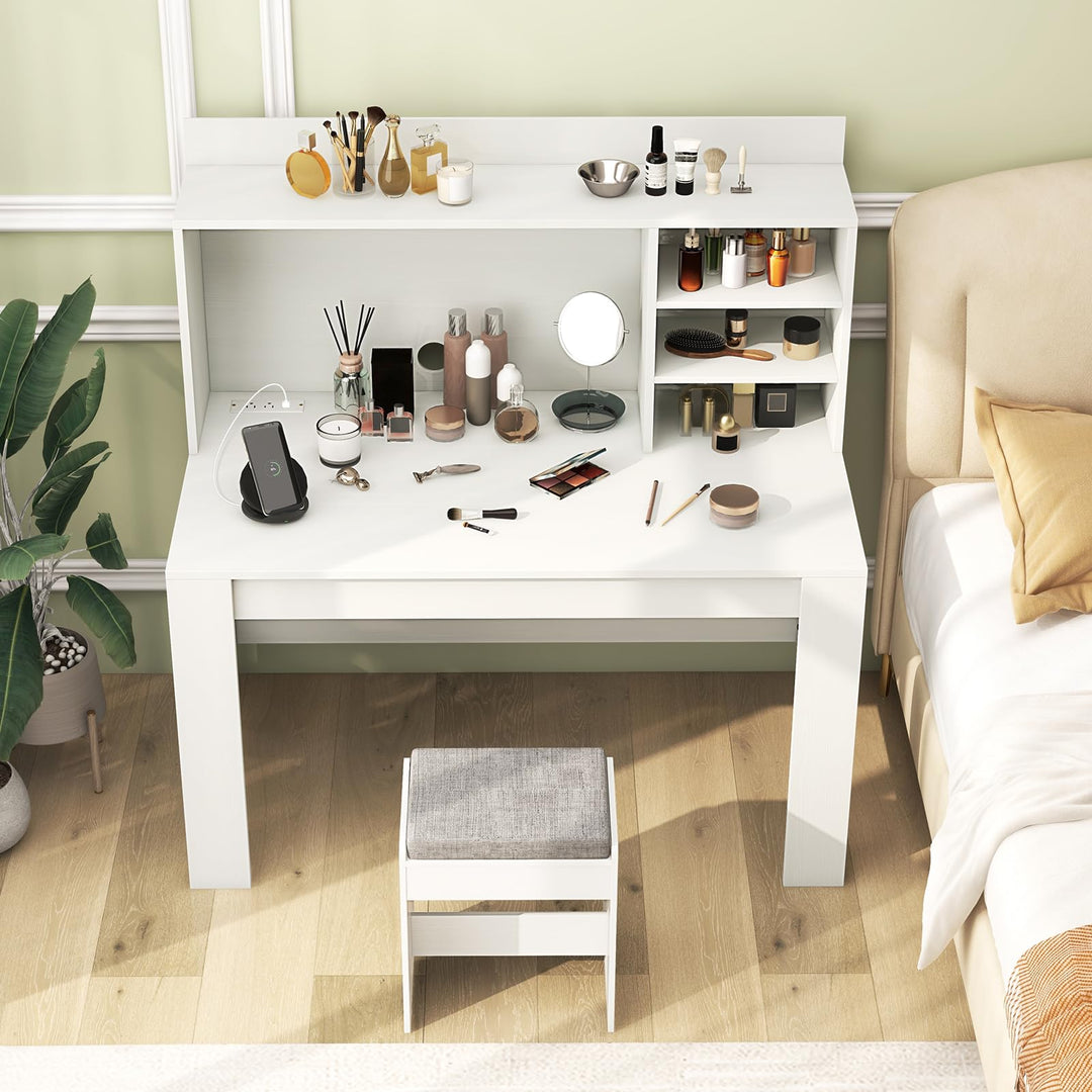 Giantex Computer Desk with Hutch, Modern Home Office Desk with Power Outlets, Storage Shelves &amp; Cable Hole