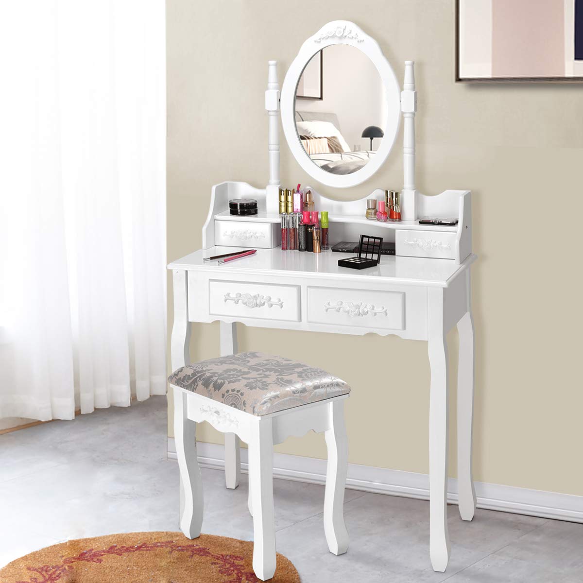 oval mirror