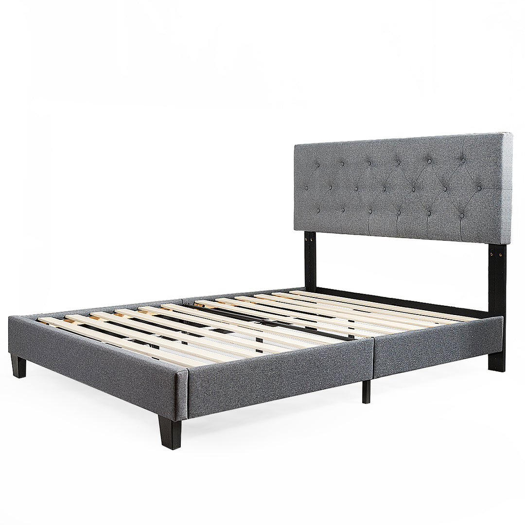 Giantex Full Size Metal Frame &amp; 12 Strong Wooden Slat Support, Easy Assembly, Bed Mattress Foundation