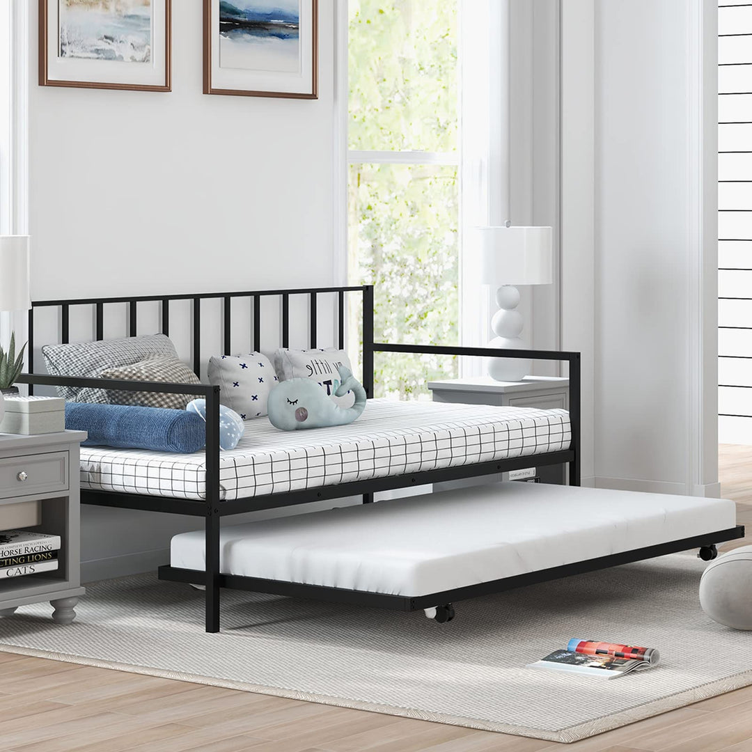 Giantex Metal Daybed with Trundle, Twin Size Daybed with Pullout Trundle &amp; Steel Slat Support, Black