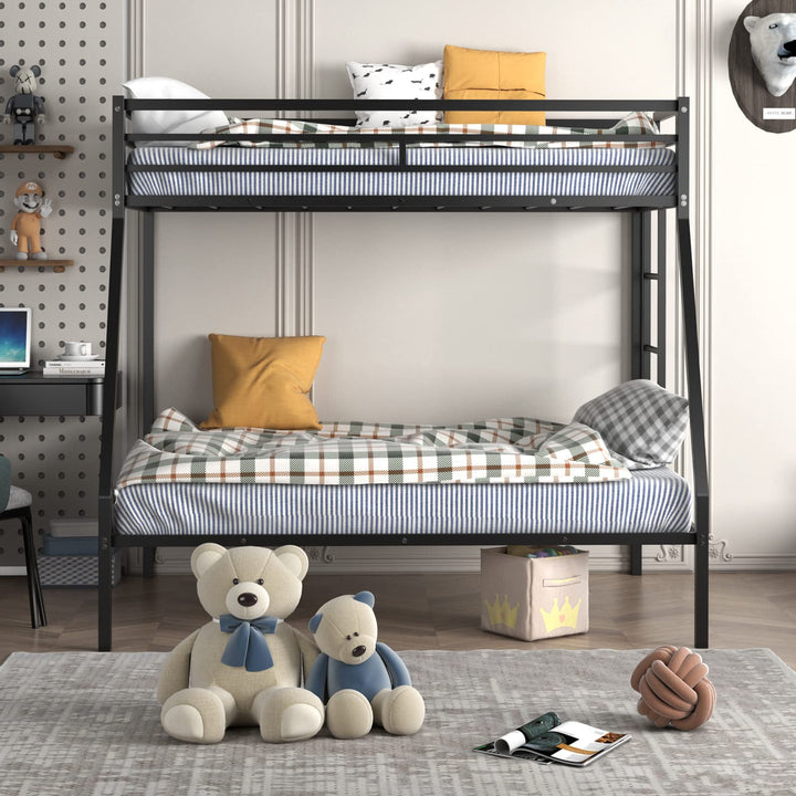 Giantex Metal Bunk Bed, Twin Over Full Size Bed w/ Removable Ladder &amp; Steel Slats Support